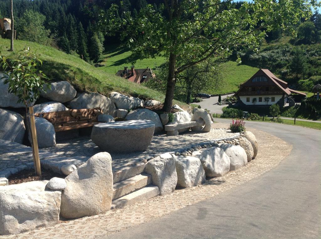 Holzbildhauerei Kammerer Triberg im Schwarzwald Eksteriør billede